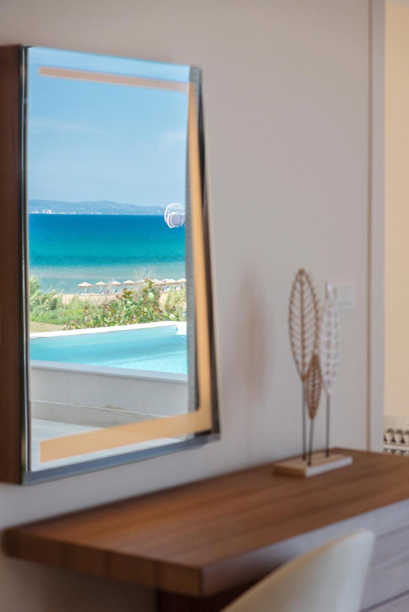Villa Vasillis-Heated Swimming Pool With Infinity View Vitalades Bagian luar foto