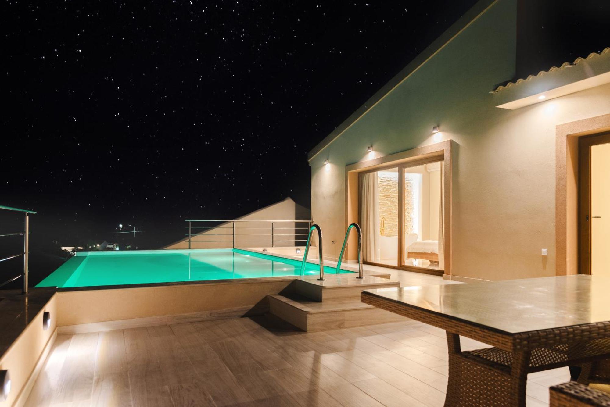Villa Vasillis-Heated Swimming Pool With Infinity View Vitalades Bagian luar foto