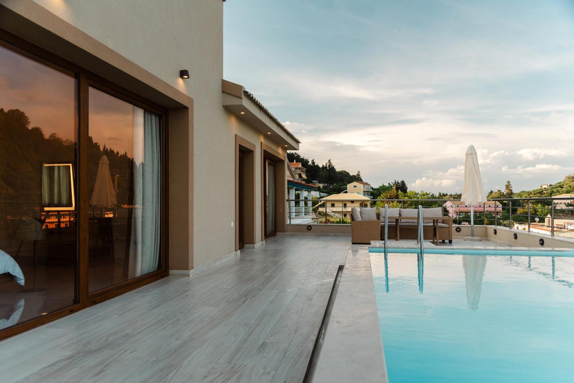 Villa Vasillis-Heated Swimming Pool With Infinity View Vitalades Bagian luar foto
