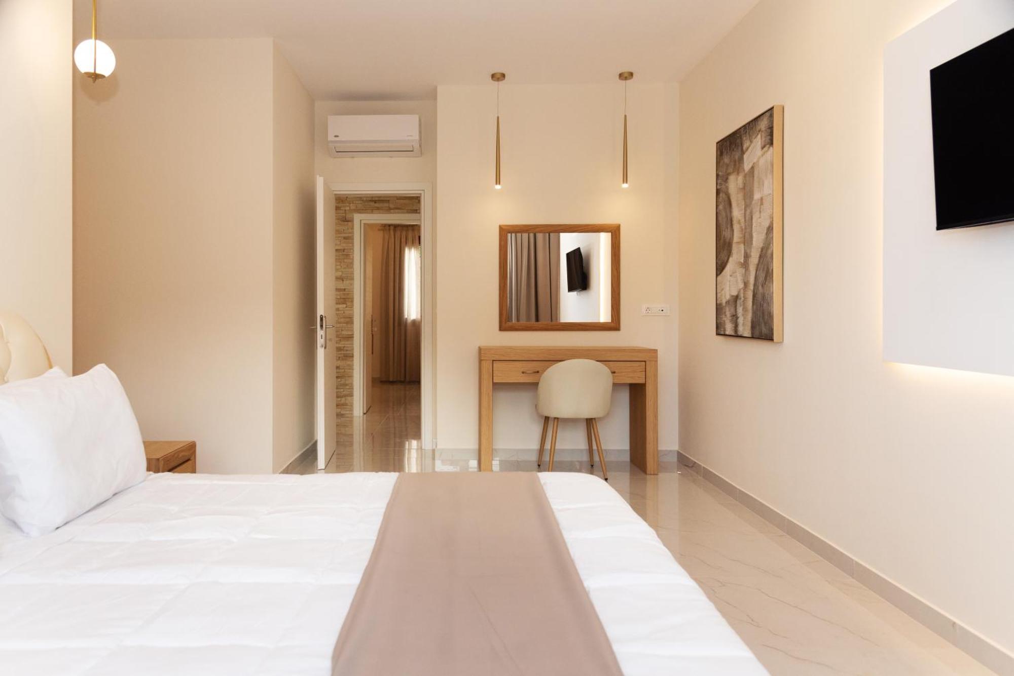 Villa Vasillis-Heated Swimming Pool With Infinity View Vitalades Bagian luar foto