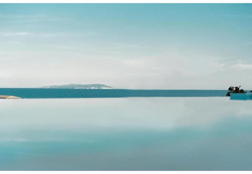 Villa Vasillis-Heated Swimming Pool With Infinity View Vitalades Bagian luar foto